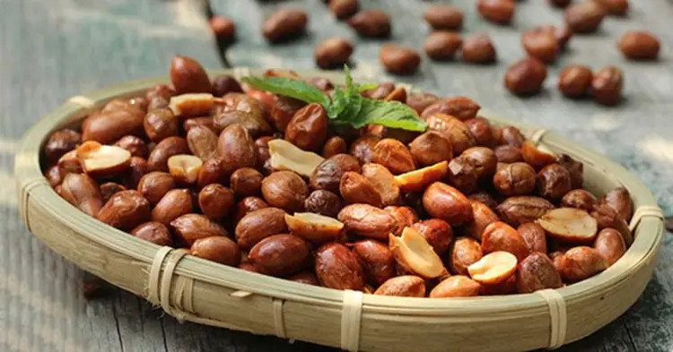 Lạc rang Húng Lùi bỏ sỉ quán nhậu 