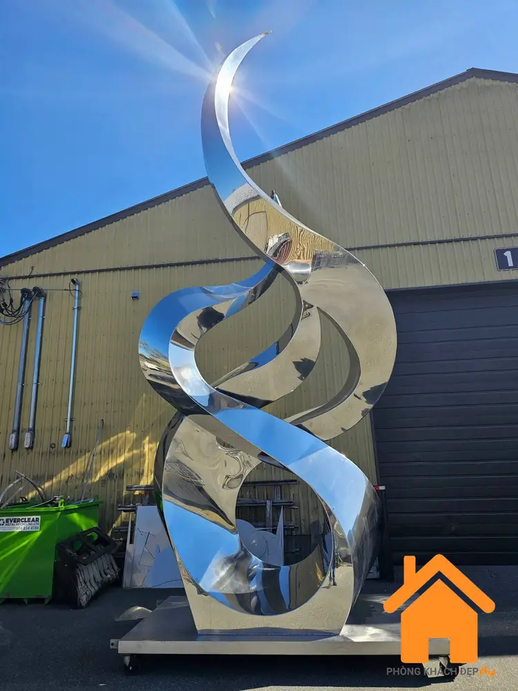 Thi Công Mô Hình Kim Loại Trang Trí Cảnh Quan 