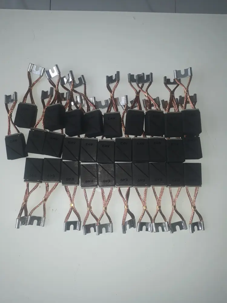 Tổng kho cung cấp các loại bột Graphite, Điện cực  